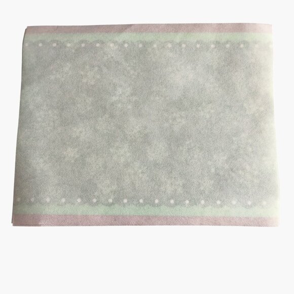 Christmas-Snowflake Placemat Green Holiday Table Decor - Picture 3 of 5